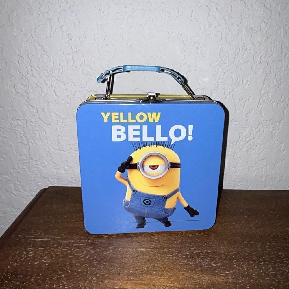 Mini Collectible Minion Yellow Bello Tin Lunchbox